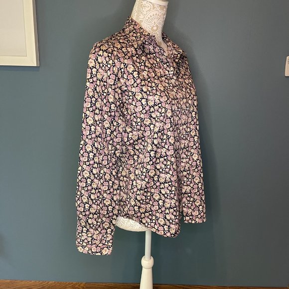 Chaps no iron purple floral long sleeve button down women’s shirt size large. - Picture 5 of 10